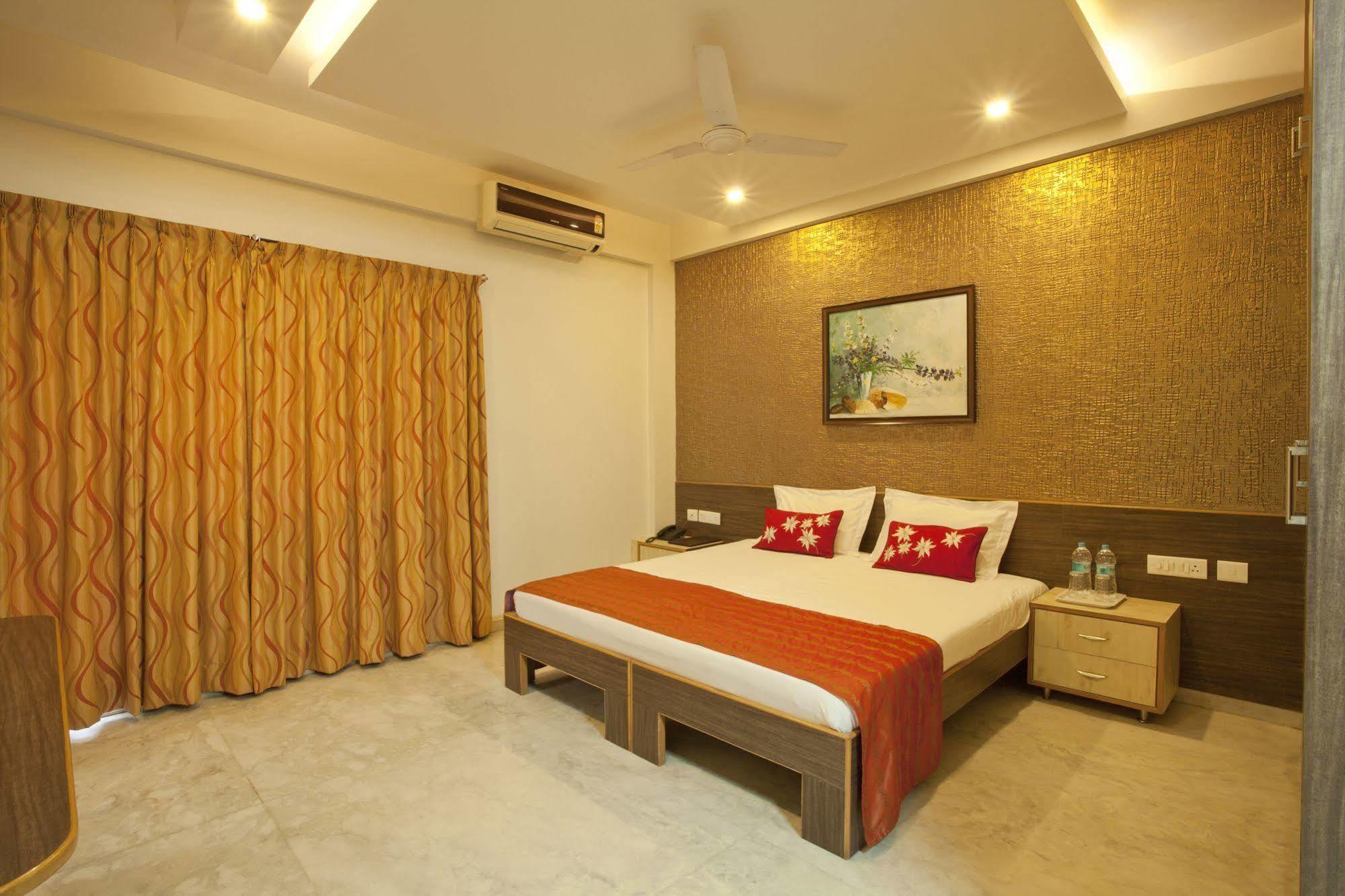 Panchvati Comforts Bangalore Exterior foto
